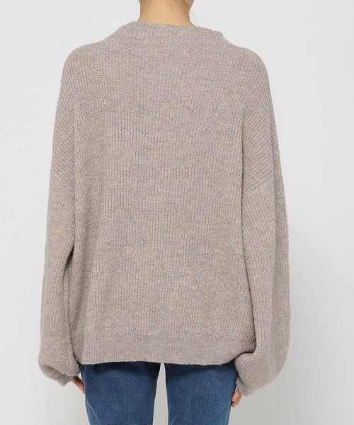 LEPSIM(レプシィム)の「5ゲージソデボリュームニットプルオーバー 125404(ニット/セーター・レディース・モカ/グリーン/レッド/パープル・FREE)」の21枚目の写真