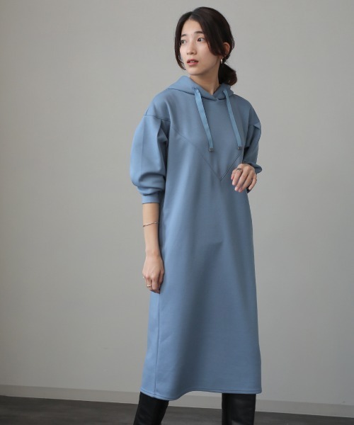 Bou Jeloud(ブージュルード)の「袖タックハンサムスリットZIPワンピース(ワンピース・レディース・アイボリー/ブルー/チャコールグレー・FREE)」の3枚目の写真