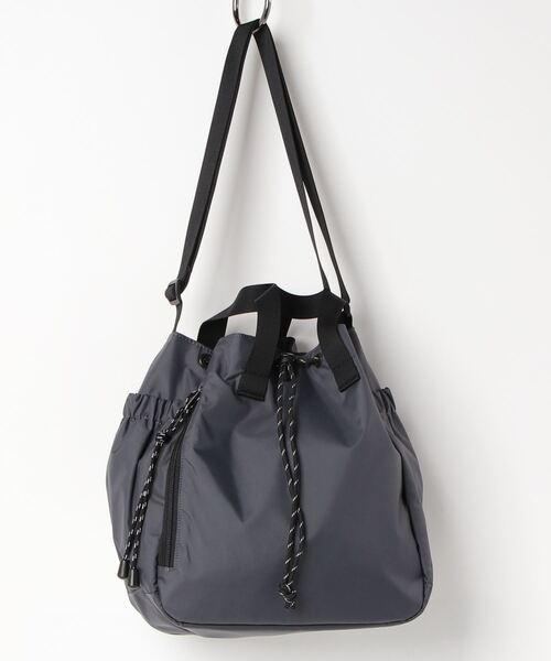 FREDRIK PACKERS（フレドリックパッカーズ）の「FREDRIK PACKERS / フレドリックパッカーズ / 210D BLOOM SHOULDER（ショルダーバッグ・レディース・ベージュ/ブラック/グレー・ONESIZE）」の6枚目の写真