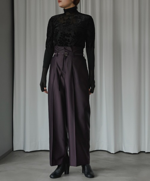 Ezick（エジック）の「Glossy ハイウエストベルトパンツ（その他パンツ