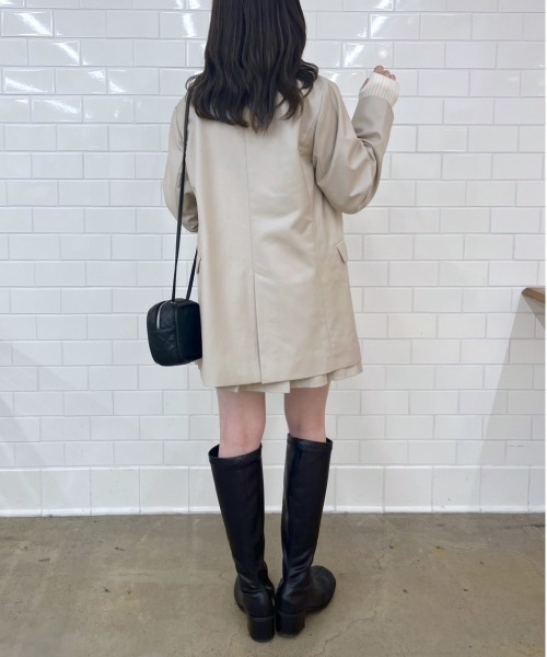 OLIVE des OLIVE（オリーブデオリーブ）の「ロングテーラードジャケット（テーラードジャケット・レディース・ブラック/ベージュ/ネイビー/ライトベージュ/サックスブルー・FREE）」の18枚目の写真