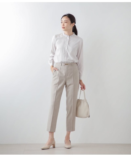 NEWYORKER(ニューヨーカー)の「ポインテッドデシン フリルスタンドブラウス(シャツ/ブラウス・レディース・アイボリー/ネイビー・11号/9号)」の10枚目の写真
