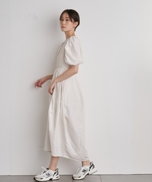 emmi（エミ）の「【emmi atelier】スモッキングデザインワンピース 