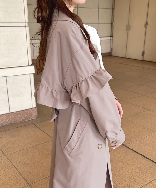 apres jour（アプレジュール）の「フリルトレンチコート【ZOZOTOWN限定アイテム】（トレンチコート・レディース・チャコールグレー/モカ/ライトベージュ・フリー/X-LARGE）」の12枚目の写真