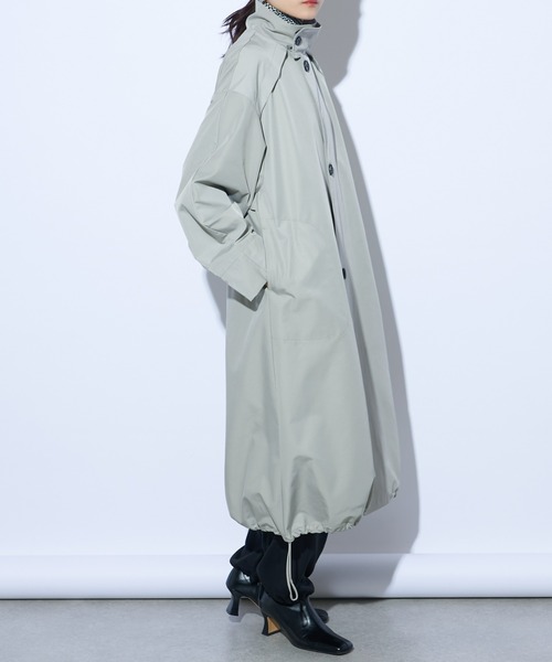 Lui's（ルイス）の「スタンドカラーバルーンコート（ステンカラーコート・レディース・ライトカーキ/ブラック・FREE）」の18枚目の写真