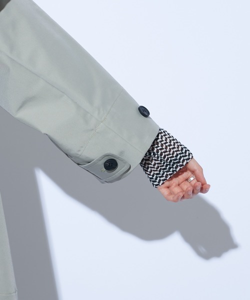 Lui's（ルイス）の「スタンドカラーバルーンコート（ステンカラー