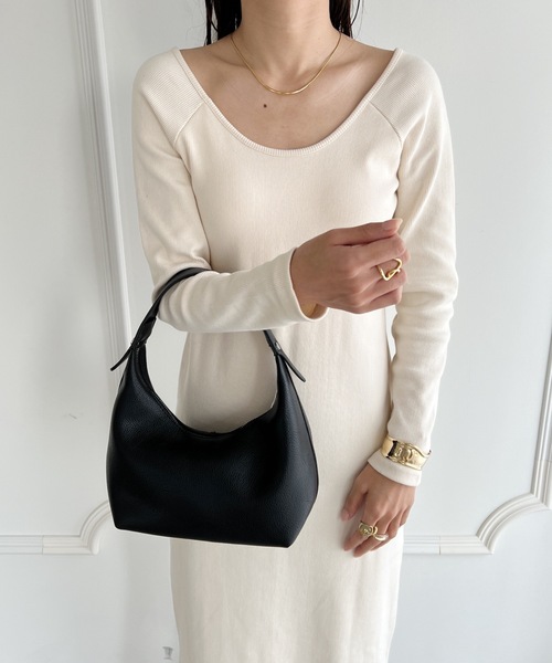 MYMOOD.（マイムード）の「合成皮革 ワンハンドルバッグ（ハンドバッグ・レディース・ホワイト/グリーン/ブラック/シルバー/アイボリー/グレイッシュベージュ/ブラウン・FREE）」の19枚目の写真