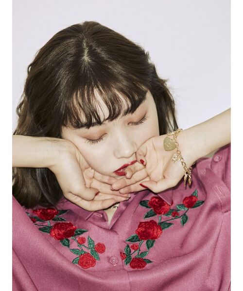 jouetie（ジュエティ）の「シェイクモチーフブレスレット（ブレスレット・レディース・シルバー/ゴールド・FREE）」の6枚目の写真