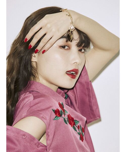 jouetie（ジュエティ）の「シェイクモチーフブレスレット（ブレスレット・レディース・シルバー/ゴールド・FREE）」の7枚目の写真