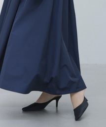 anuans（アニュアンス）の「フェイクスエードポインテッドトゥミュール