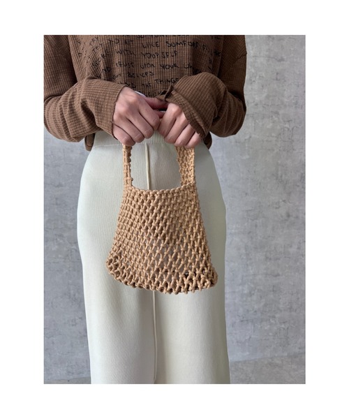 owndaily（オンデイリー）の「かぎ針編みミニバッグ（ショルダーバッグ・レディース・ベージュ/イエロー/ホワイト/グリーン・FREE）」の3枚目の写真