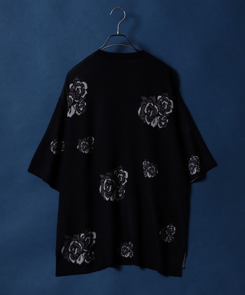 ANPAS（アンパス）の「Gradation ＆ Flower Pattern Oversized Double Jacquard Knit Pullover/グラデーション＆花柄 オーバーサイズ ダブルジャガード 5分袖 ニットプルオーバー（ニット/セーター・メンズ・ブラック系その他2/ブルー系その他/ベージュ系その他/ブラック系その他/グレー系その他/ブルー系その他2/ホワイト系その他/グレー系その他2・L/M）」の18枚目の写真