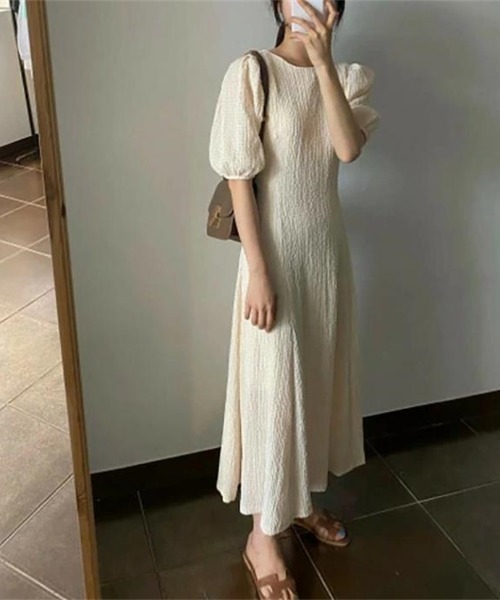 Ritzy(リッツィー)の「ラウンドネックパフスリーブ5分袖ワンピース(ワンピース・レディース・ミント/ブラック/アイボリー・M/L)」の7枚目の写真