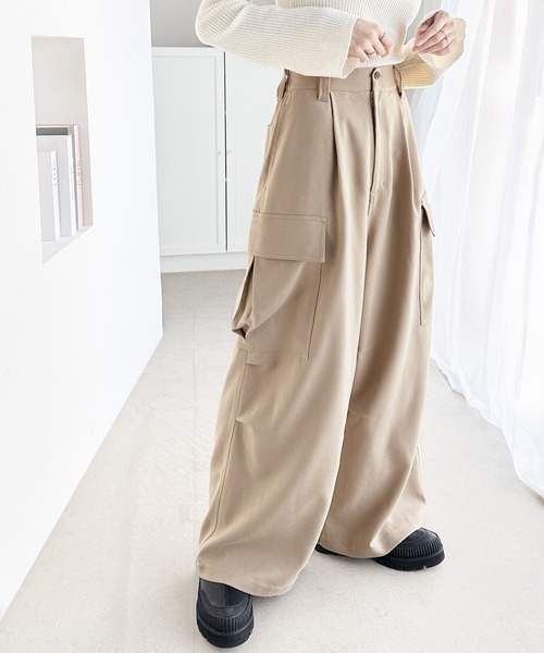 classicalelf（クラシカルエルフ）の「存在感抜群！たっぷりボリューム ウール調カーゴパンツ（カーゴパンツ・レディース・ベージュ/カーキ/ブラック・LARGE/MEDIUM/SMALL/X-LARGE）」の7枚目の写真