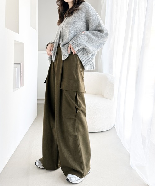 classicalelf（クラシカルエルフ）の「存在感抜群！たっぷりボリューム ウール調カーゴパンツ（カーゴパンツ・レディース・ベージュ/カーキ/ブラック・LARGE/MEDIUM/SMALL/X-LARGE）」の5枚目の写真