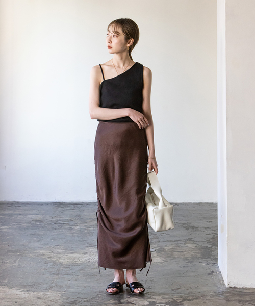 Noble（ノーブル）の「ワンショルダープルオーバー（タンクトップ・レディース・ブラック/アイボリー・FREE）」の11枚目の写真