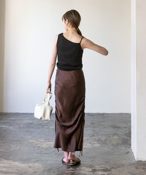 Noble（ノーブル）の「ワンショルダープルオーバー（タンクトップ・レディース・ブラック/アイボリー・FREE）」の14枚目の写真