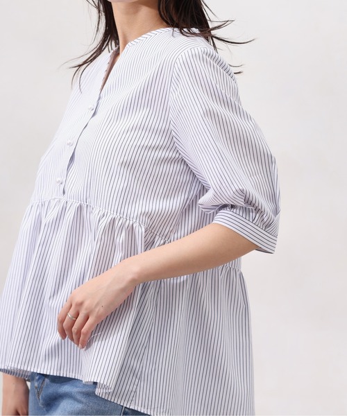 Chez toi（シェトワ）の「パールボタンギャザー切替ブラウス（シャツ/ブラウス・レディース・ベージュ/ブラック/サックスブルー/オフホワイト・FREE）」の6枚目の写真