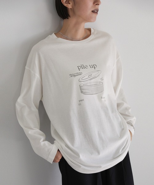 select MOCA(セレクトモカ)の「Pile up ロゴプリントロンT(Tシャツ/カットソー・レディース・オフホワイト/スミクロ/スモークピンク/ライトカーキ・FREE)」の9枚目の写真