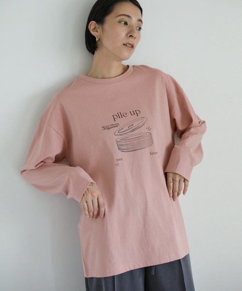select MOCA(セレクトモカ)の「Pile up ロゴプリントロンT(Tシャツ/カットソー・レディース・オフホワイト/スミクロ/スモークピンク/ライトカーキ・FREE)」の21枚目の写真