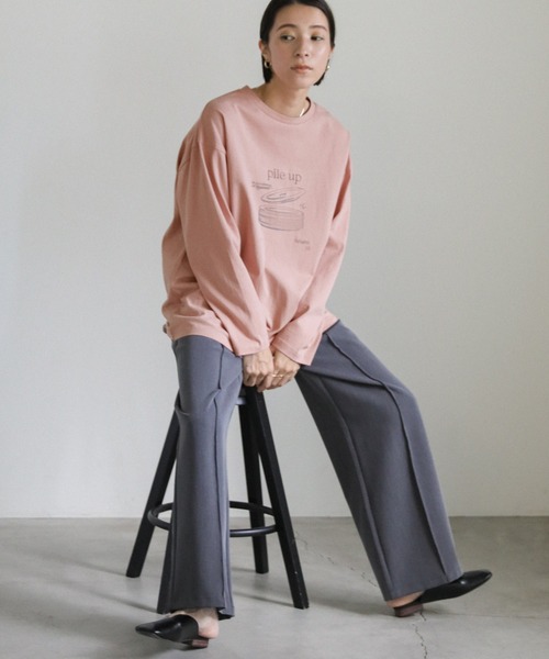 select MOCA(セレクトモカ)の「Pile up ロゴプリントロンT(Tシャツ/カットソー・レディース・オフホワイト/スミクロ/スモークピンク/ライトカーキ・FREE)」の22枚目の写真