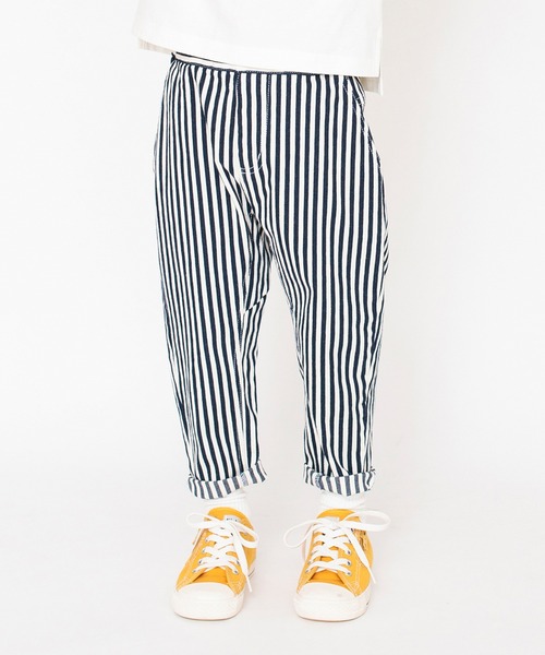 BRANSHES(ブランシェス)の「ガーデナーテーパードツイルパンツ_BRANSHES(ブランシェス)(チノパンツ・キッズ・ネイビー/レッド/ブラック/その他/グリーン/ベージュ/ロイヤルブルー・100/110/120/150/130/140/90/160)」の4枚目の写真