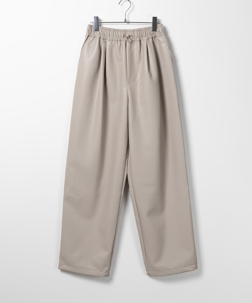 me+em select（ミームセレクト）の「※※【 ４size／２color 】ドロストフェイクレザーボリュームワイドパンツ（その他パンツ・レディース・アイボリー/ブラック・X-LARGE/LARGE/MEDIUM/SMALL）」の9枚目の写真