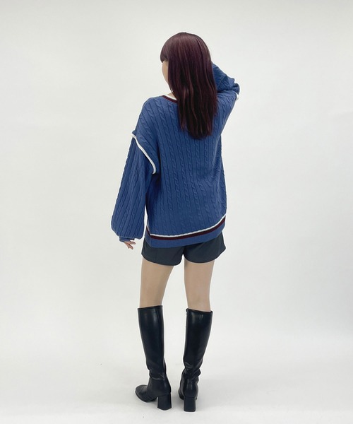 179/WG（イチナナキュウダブルジー）の「配色ラインケーブルニットチュニック（ニット/セーター・レディース・オフホワイト/ブルー/チャコールグレー・FREE）」の21枚目の写真