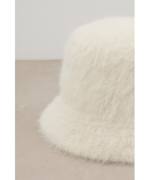 AZUL by moussy（アズールバイマウジー）の「シャギーバケットハット（ハット・レディース・ブラック/アイボリー・FREE）」の6枚目の写真