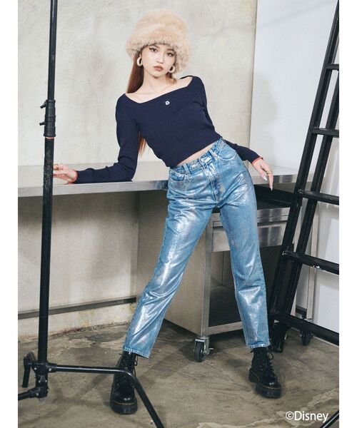 Disney（ディズニー）の「10周年記念【Disney】Mickeyショートニットトップス（ニット/セーター・レディース・ネイビー/ホワイト/ブラック・FREE）」の7枚目の写真