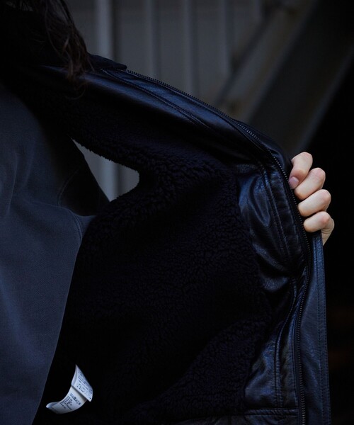 FREAK'S STORE(フリークスストア)の「FREAK’S STORE/フリークスストア フェイクレザーボアベスト/合皮(ベスト・メンズ・ブラック・MEDIUM/LARGE)」の14枚目の写真