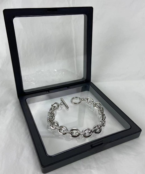 B.R.U（ブル）の「シルバーチェーンブレスレット（ブレスレット・メンズ・シルバー・FREE）」の5枚目の写真