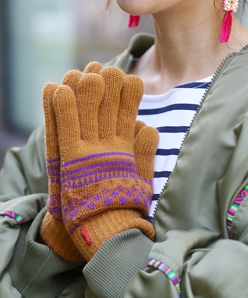 チチカカ（チチカカ）の「ドットボーダー手袋（手袋・レディース・キャメル/グリーン/ブラック・FREE）」の6枚目の写真