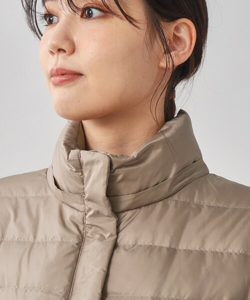 UNTITLED（アンタイトル）の「◆【人気の冬コート】シレータフタ ロングダウンコート（ダウンジャケット/コート・レディース・ブラック/ナチュラル/サンドベージュ/ブルー系その他・03/01/02/48/46/00/04/44/50/42）」の12枚目の写真