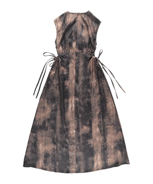 Uenui（ウニュイ）の「サイドホール ワンピース 肌見せ ヘルシー マーブル スリーブレス ロングワンピース（ワンピース・レディース・ブラウン・FREE）」の6枚目の写真