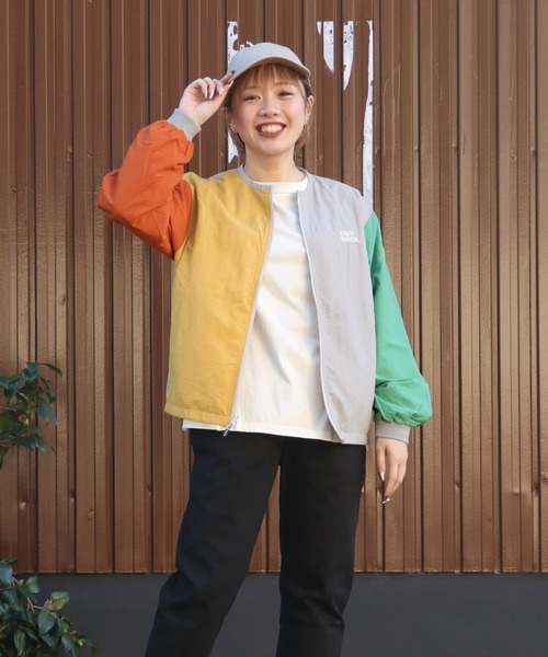 KRIFF MAYER Lady's Collection（クリフメイヤーレディースコレクション）の「ノーカラーひっくりライトJK（ノーカラージャケット・レディース・ブルー/アイボリー/カラフル/その他5・MEDIUM/LARGE）」の4枚目の写真