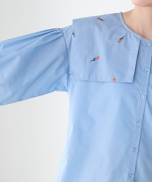 BONLECILL(ボンルシール)の「フラワー刺繍ビッグカラーキャンディースリーブブラウス(シャツ/ブラウス・レディース・ネイビー/ブルー/オフホワイト/ブラック・FREE)」の15枚目の写真