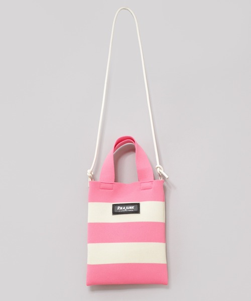 RNA（アールエヌエー）の「E4977 ボーダーニットＢＡＧ（ショルダーバッグ・レディース・ブラック×ホワイト/ライトピンク・FREE）」の4枚目の写真