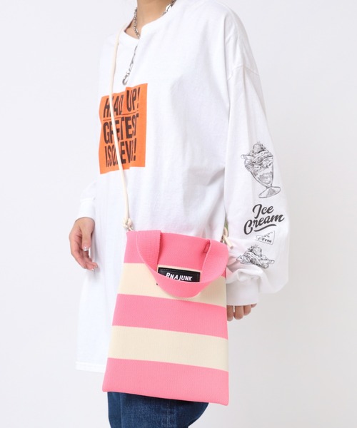 RNA（アールエヌエー）の「E4977 ボーダーニットＢＡＧ（ショルダーバッグ・レディース・ブラック×ホワイト/ライトピンク・FREE）」の19枚目の写真