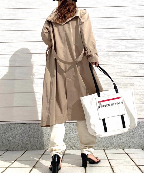 Q（キュー）の「ロゴトート（トートバッグ・レディース・ブラック/ホワイト・ONE SIZE）」の20枚目の写真