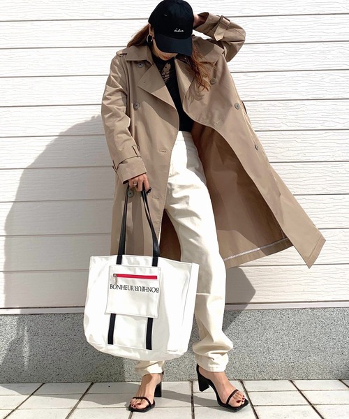 Q（キュー）の「ロゴトート（トートバッグ・レディース・ブラック/ホワイト・ONE SIZE）」の21枚目の写真