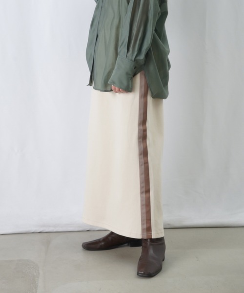 LUCA/LADY LUCK LUCA（ルカ/レディラックルカ）の「LC/LLL サイドラインタイトスカート / カットIラインスカート 【セットアップ着用可】（スカート・レディース・グレー/アイボリー/ブラック・FREE）」の11枚目の写真