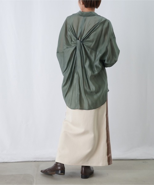 LUCA/LADY LUCK LUCA（ルカ/レディラックルカ）の「LC/LLL サイドラインタイトスカート / カットIラインスカート 【セットアップ着用可】（スカート・レディース・グレー/アイボリー/ブラック・FREE）」の8枚目の写真