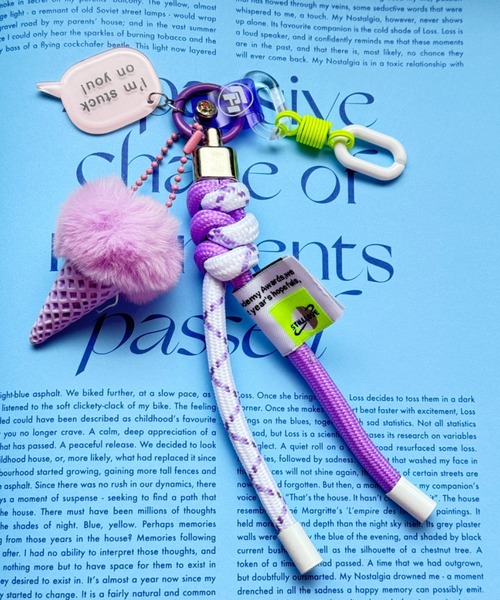 Y2K SYNAPSE FACTORY（ワイツーケー シナプスファクトリー）の「Paracord Keychain７（スマホグッズ・レディース・ライラック系1/ライラック系2/ピンク系1/ピンク系2/ライトグリーン系1/ライトグリーン系2・FREE）」の3枚目の写真