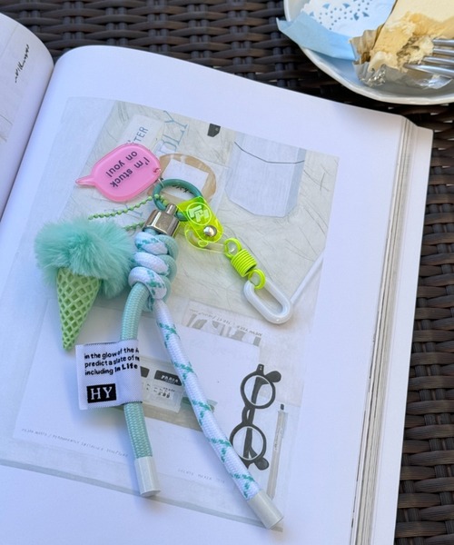 Y2K SYNAPSE FACTORY（ワイツーケー シナプスファクトリー）の「Paracord Keychain７（スマホグッズ・レディース・ライラック系1/ライラック系2/ピンク系1/ピンク系2/ライトグリーン系1/ライトグリーン系2・FREE）」の22枚目の写真