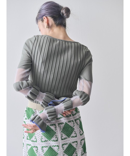 TEVALT（ヴァレット）の「ウェーブシアースリーブニット（ニット/セーター・レディース・ブラック/ライトベージュ/バーガンディー/ライトグレー/カーキ・38）」の17枚目の写真