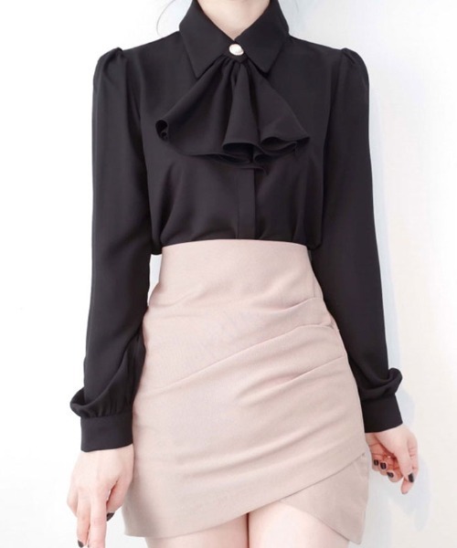 VIVID LADY(ビビッドレディー)の「ボタン付きリボンタイブラウス(シャツ/ブラウス・レディース・バイオレット/ピンク/アイボリー/ブラック・FREE)」の17枚目の写真