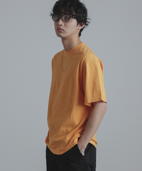 Yonetomi(ヨネトミ)の「YONETOMI/別注 Yonetomi NEW BASIC T-SHIRT(Tシャツ/カットソー・メンズ・ブラック/ブルーグリーン/ホワイト/チャコール/イエロー/パープル/オレンジ・2/3)」の1枚目の写真