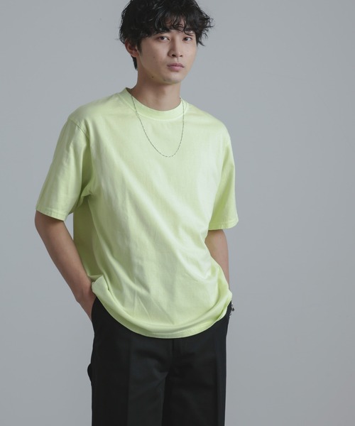 Yonetomi(ヨネトミ)の「YONETOMI/別注 Yonetomi NEW BASIC T-SHIRT(Tシャツ/カットソー・メンズ・ブラック/ブルーグリーン/ホワイト/チャコール/イエロー/パープル/オレンジ・2/3)」の12枚目の写真