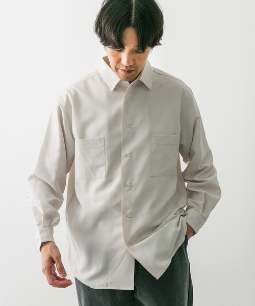 URBAN RESEARCH DOORS（アーバンリサーチドアーズ）の「『吸水速乾』セオアルファダブルポケットロングスリーブシャツ（シャツ/ブラウス・メンズ・オフホワイト/ネイビー/オリーブ・MEDIUM/LARGE）」の5枚目の写真
